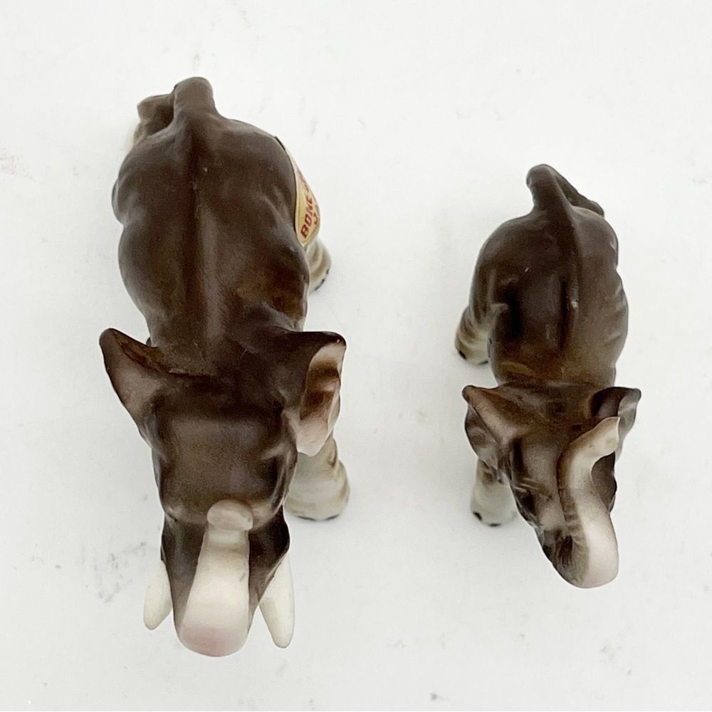Vintage Bone China Set of 2 Lucky Trunk Up Small Elephant Figurines Japan - Picture 6 of 7